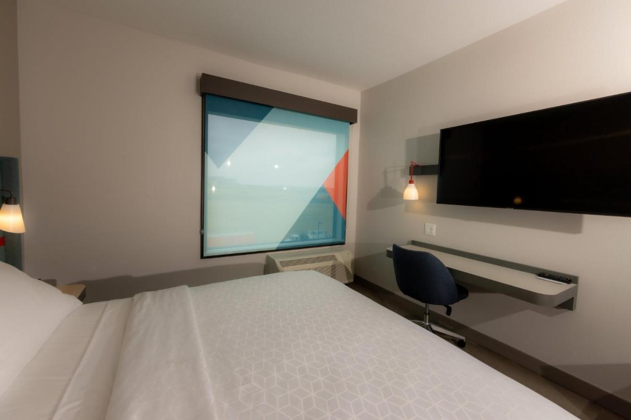 Avid Hotels - Denver Airport Area By Ihg Екстер'єр фото