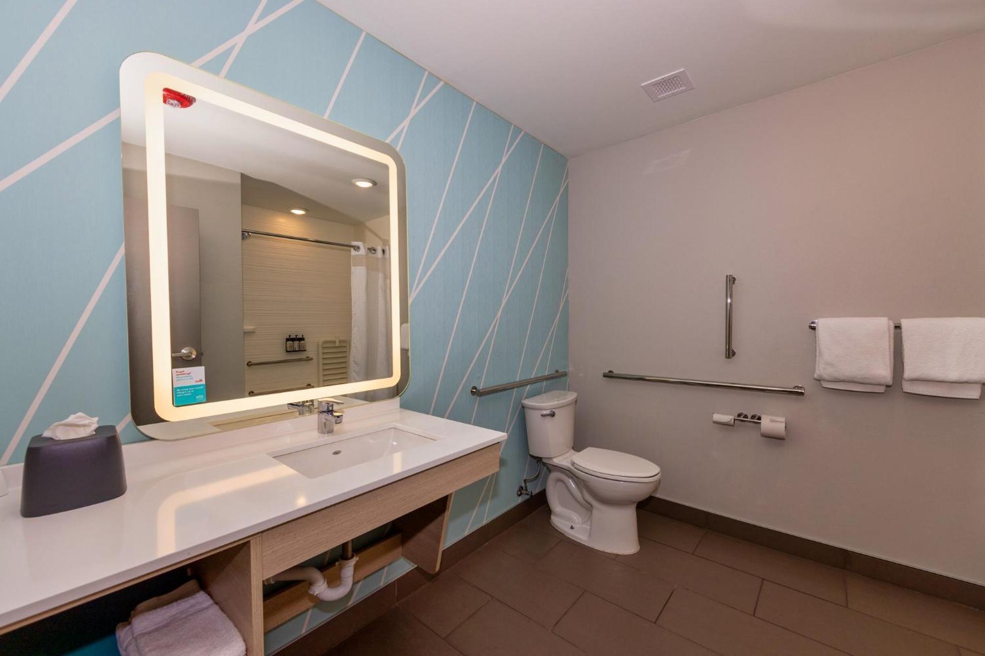 Avid Hotels - Denver Airport Area By Ihg Екстер'єр фото